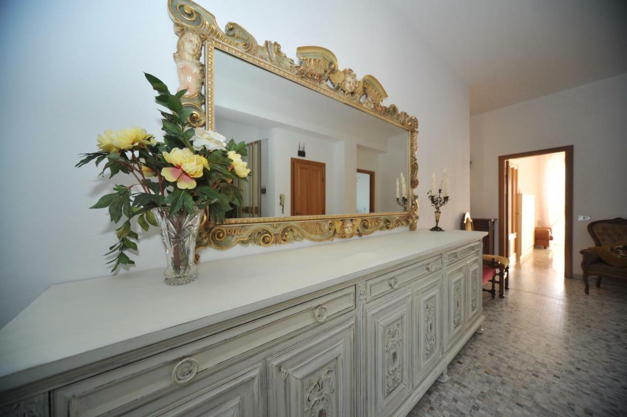 Camere "Le Margherite" Olbia Kültér fotó